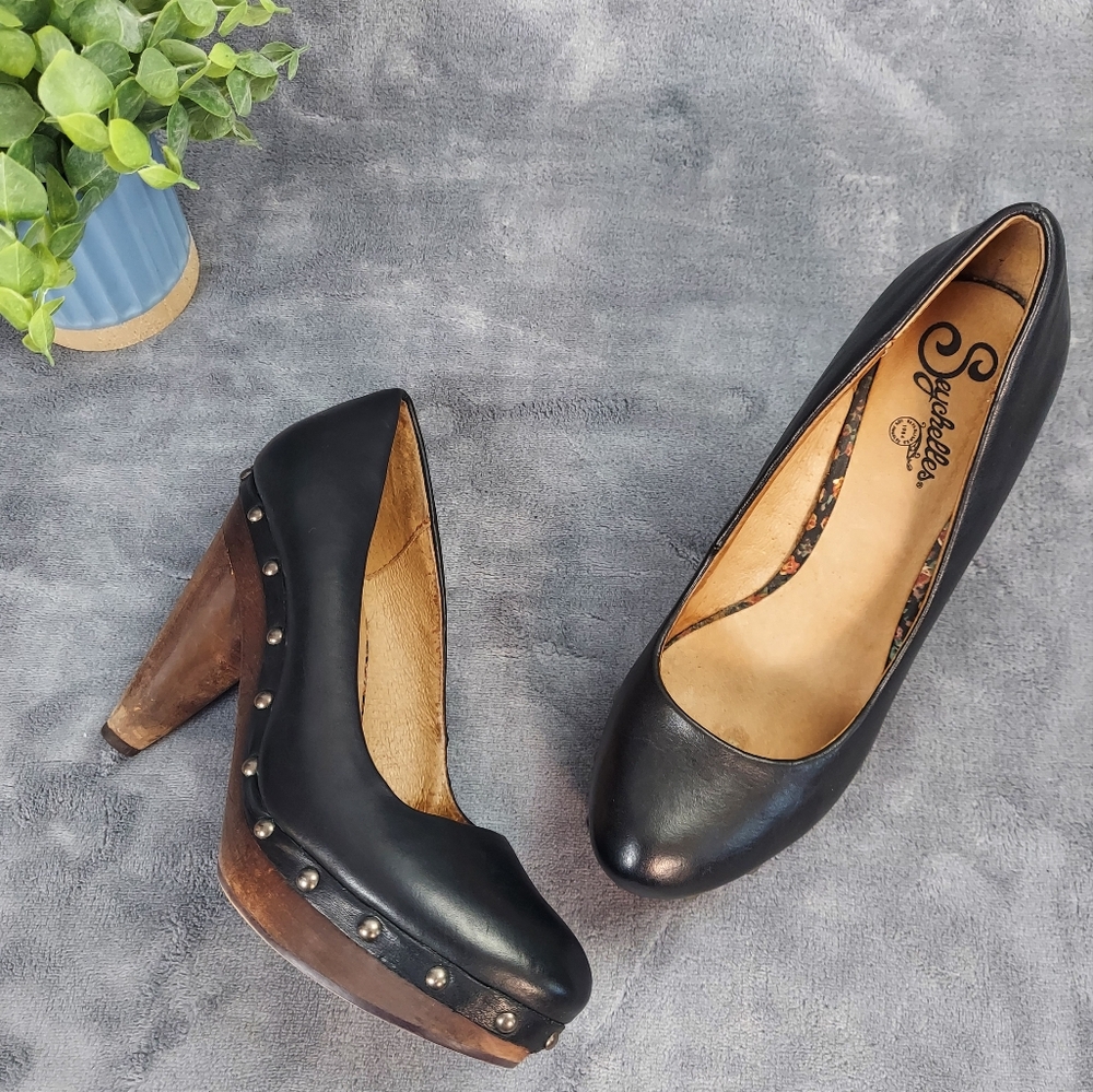 Seychelles Black Pumps With Wooden Soles, Women's Sz 8